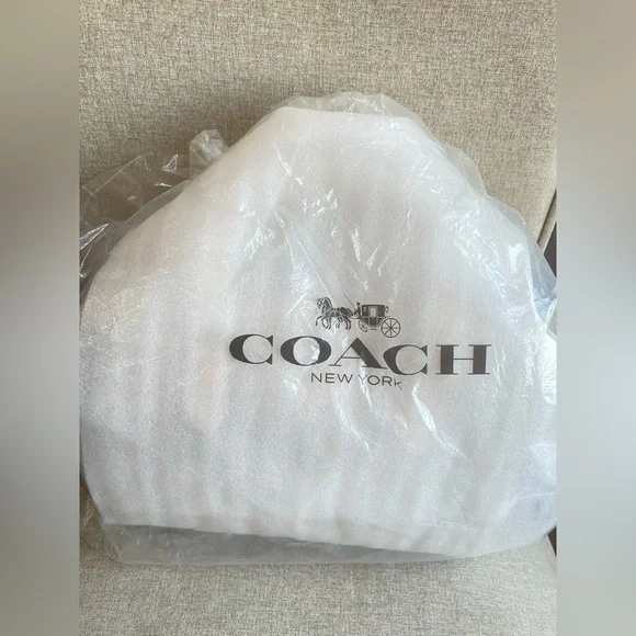 NWT！COACH ROWAN SATCHEL IN BLOCKED SIGNATURE CANVAS (COACH CH486)